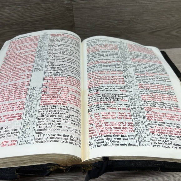 Vintage World Publishing Holy Bible Red Letter References KJV Morocco Leather - Picture 8 of 12